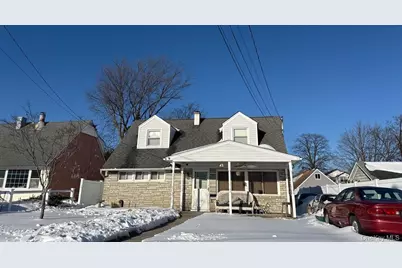 2 Quay Court, East Rockaway, NY 11518 - Photo 1