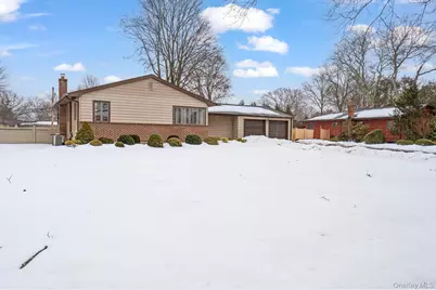 15 Thadford Street, East Northport, NY 11731 - Photo 41