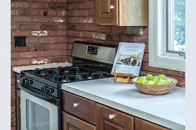 24 Orchard Farm Road, Port Washington, NY 11050 - Photo 13