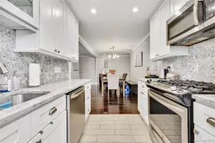 1201 E Broadway, Hewlett, NY 11557 - Photo 13
