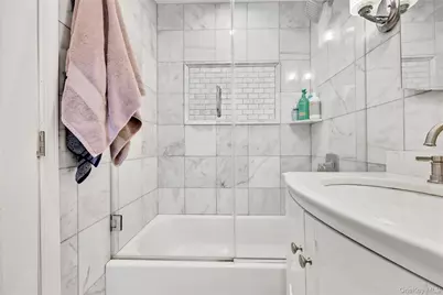 1201 E Broadway #H-23, Hewlett, NY 11557 - Photo 33