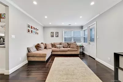 1201 E Broadway #H-23, Hewlett, NY 11557 - Photo 13