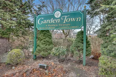 1201 E Broadway #H-23, Hewlett, NY 11557 - Photo 1