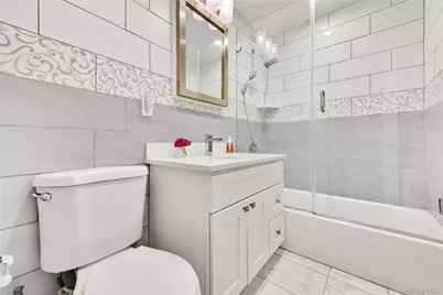 1201 E Broadway #H-23, Hewlett, NY 11557 - Photo 23