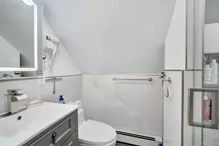 125 Hamlet Rd, Levittown, NY 11756 - Photo 23