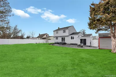 225 Farhan Lane, North Babylon, NY 11703 - Photo 31