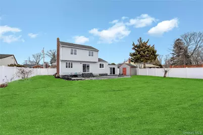225 Farhan Lane, North Babylon, NY 11703 - Photo 33
