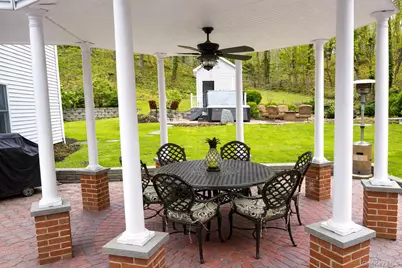 251 Vineyard Road, Huntington, NY 11743 - Photo 23