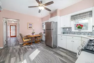 76 Driscoll Ave, Rockville Centre, NY 11570 - Photo 15