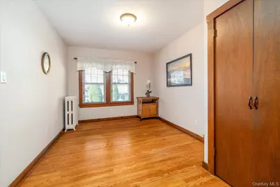 76 Driscoll Avenue, Rockville Centre, NY 11570 - Photo 29