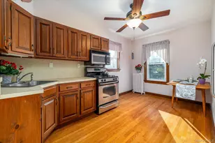 76 Driscoll Ave, Rockville Centre, NY 11570 - Photo 25