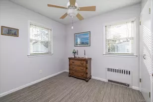 76 Driscoll Ave, Rockville Centre, NY 11570 - Photo 21