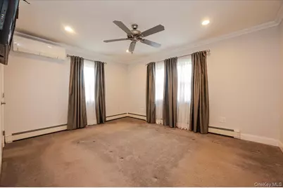 1674 Kroll Road, East Meadow, NY 11554 - Photo 11