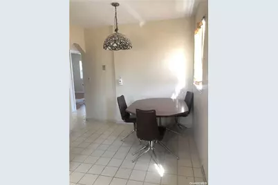 220 Pershing Parkway, Mineola, NY 11501 - Photo 7