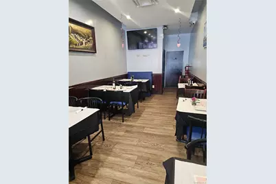 41-06 Green Point, Sunnyside, NY 11104 - Photo 13