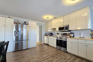 167 Avenue C, Holbrook, NY 11741 - Photo 3