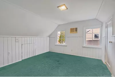 22 Mercury Lane, Levittown, NY 11756 - Photo 23