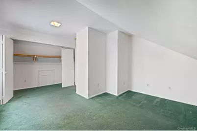 22 Mercury Lane, Levittown, NY 11756 - Photo 27