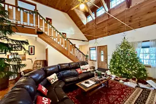 912-918 Hollow Rd, Clinton Corners, NY 12514 - Photo 7