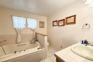 912-918 Hollow Rd, Clinton Corners, NY 12514 - Photo 13