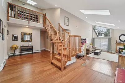 12 Chippewa Court, Suffern, NY 10901 - Photo 5