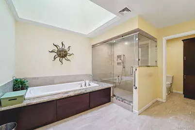 12 Chippewa Court, Suffern, NY 10901 - Photo 19