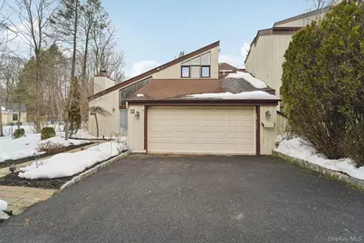 12 Chippewa Court, Suffern, NY 10901 - Photo 3