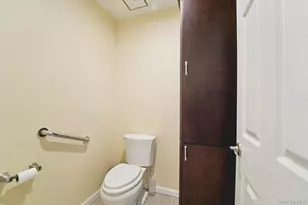 12 Chippewa Ct, Suffern, NY 10901 - Photo 21