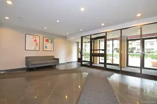 4 Birchwood Ct, Mineola, NY 11501 - Photo 13