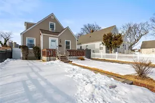 269-15 Union Tpke, New Hyde Park, NY 11040 - Photo 5