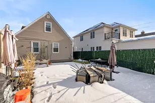 269-15 Union Tpke, New Hyde Park, NY 11040 - Photo 37