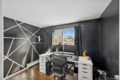 35 Saint Johns Place, West Babylon, NY 11704 - Photo 17