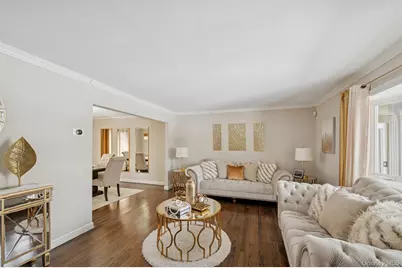 35 Saint Johns Place, West Babylon, NY 11704 - Photo 13