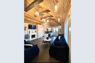 192 Beach 109th Street, Rockaway Park, NY 11694 - Photo 1