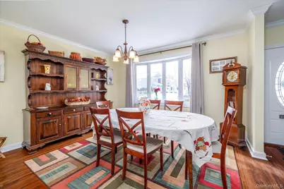 102 Franklin Avenue, Malverne, NY 11565 - Photo 7