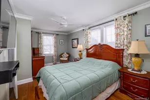 102 Franklin Ave, Malverne, NY 11565 - Photo 17