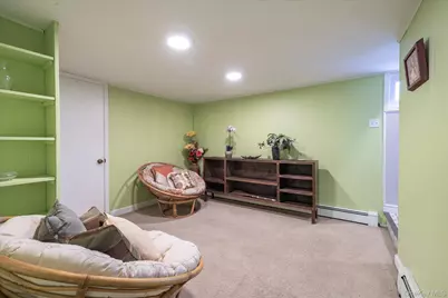 102 Franklin Avenue, Malverne, NY 11565 - Photo 15