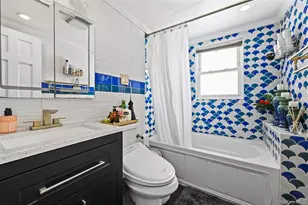 93-19 201st St, Hollis, NY 11423 - Photo 13