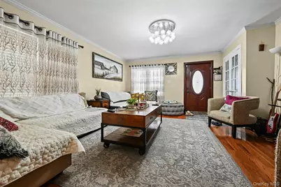 93-19 201st Street, Hollis, NY 11423 - Photo 7