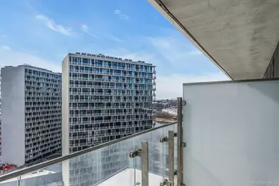 131-01 40th Road #17V, Flushing, NY 11354 - Photo 25