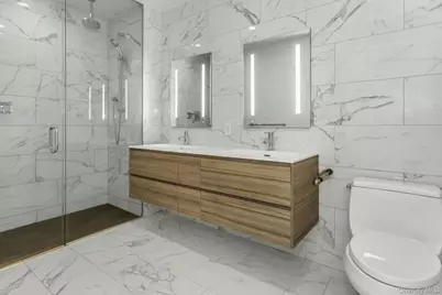 131-01 40th Road #17V, Flushing, NY 11354 - Photo 15