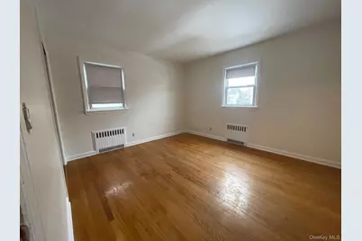 47 Brewster Avenue, Yonkers, NY 10701 - Photo 13