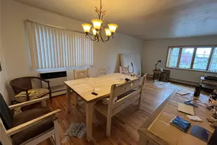 630 S Wellwood Ave, Lindenhurst, NY 11757 - Photo 7