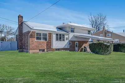 24 Kings Park Road, Commack, NY 11725 - Photo 9