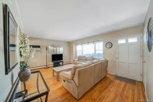 24 Kings Park Rd, Commack, NY 11725 - Photo 13