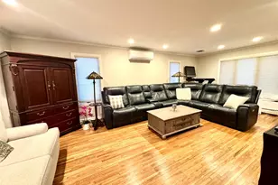 42 Hearthstone Dr, Dix Hills, NY 11746 - Photo 7