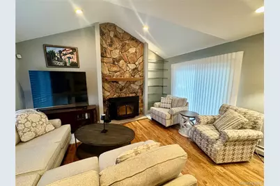 42 Hearthstone Drive, Dix Hills, NY 11746 - Photo 11