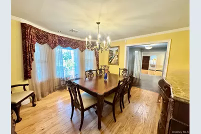 42 Hearthstone Drive, Dix Hills, NY 11746 - Photo 5