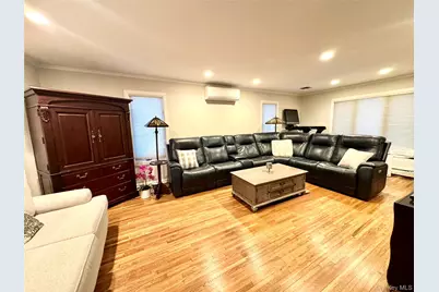 42 Hearthstone Drive, Dix Hills, NY 11746 - Photo 11