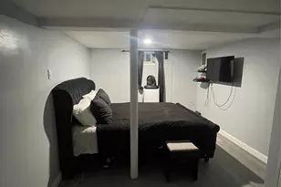 243 Biltmore Ave, Elmont, NY 11003 - Photo 25